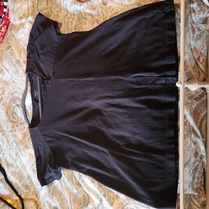 Black Tee by NAU